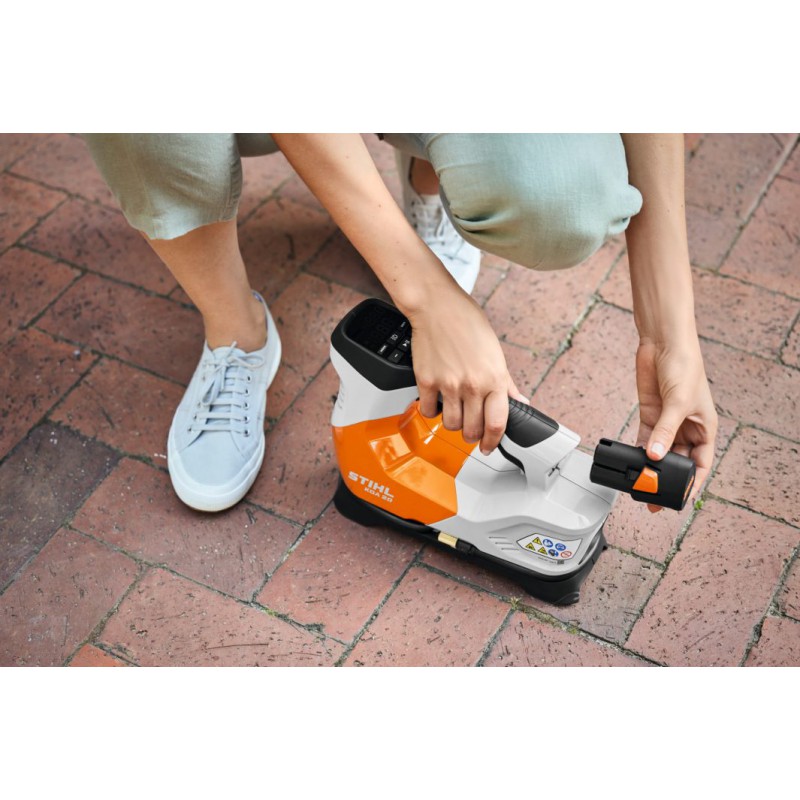 KOA 20 BATTERY AIR INFLATOR 