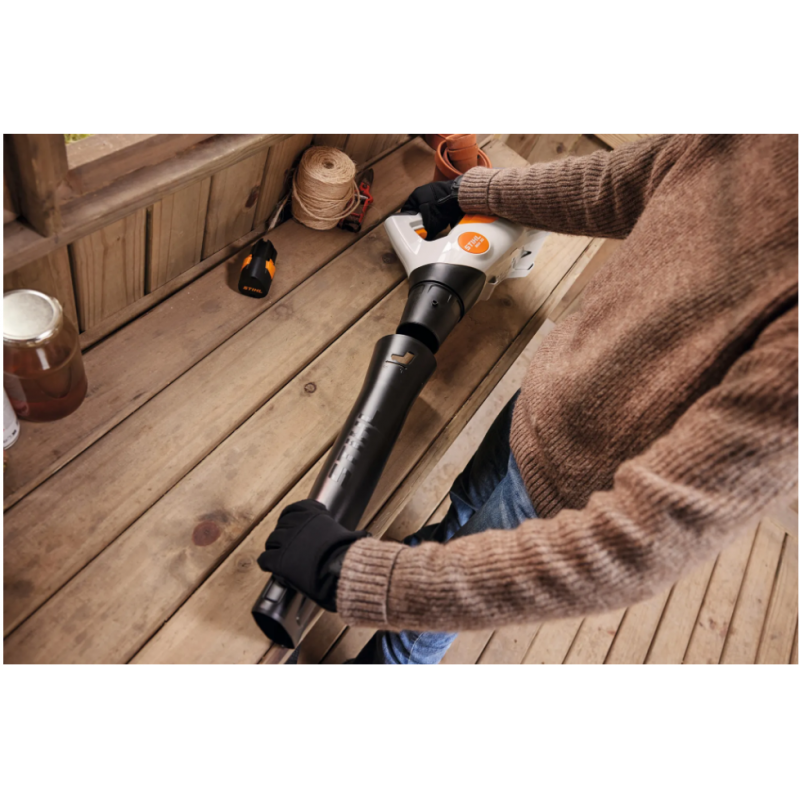 BGA 30 BATTERY BLOWER 